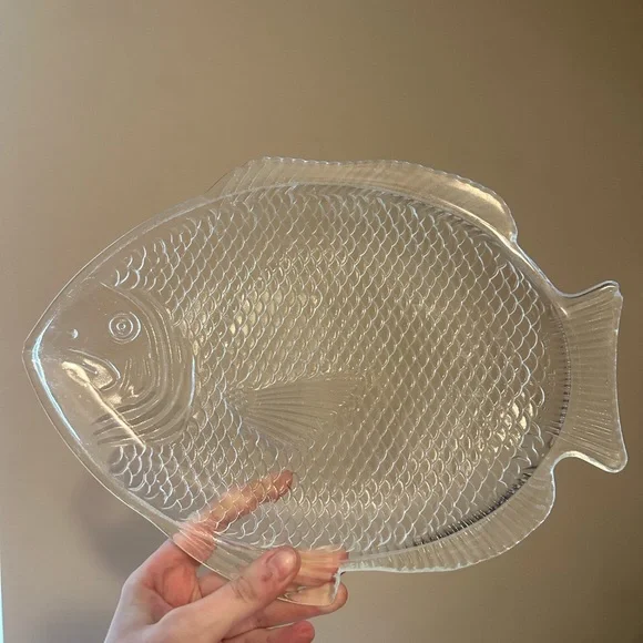 Vintage Anchor Hocking Fish Glass Serving Platter - Picture 1 of 2